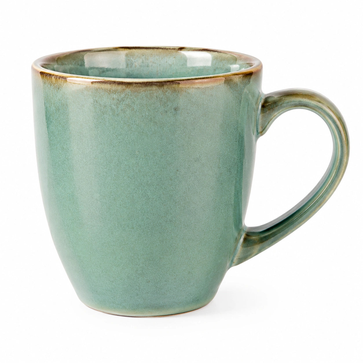 Mug 350 ml en céramique vert céladon avec anse style artisanal